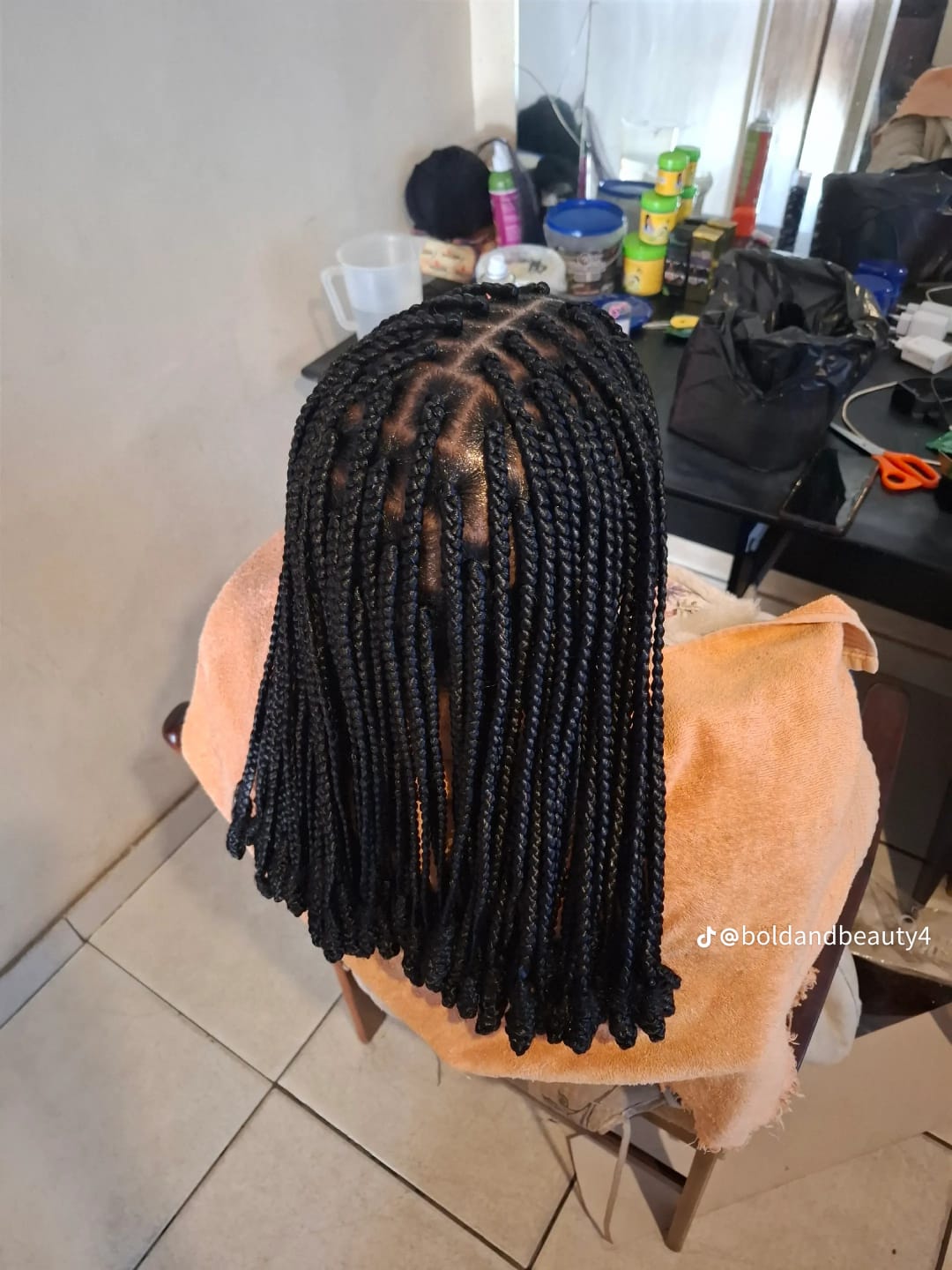 Jumbo Knotless
